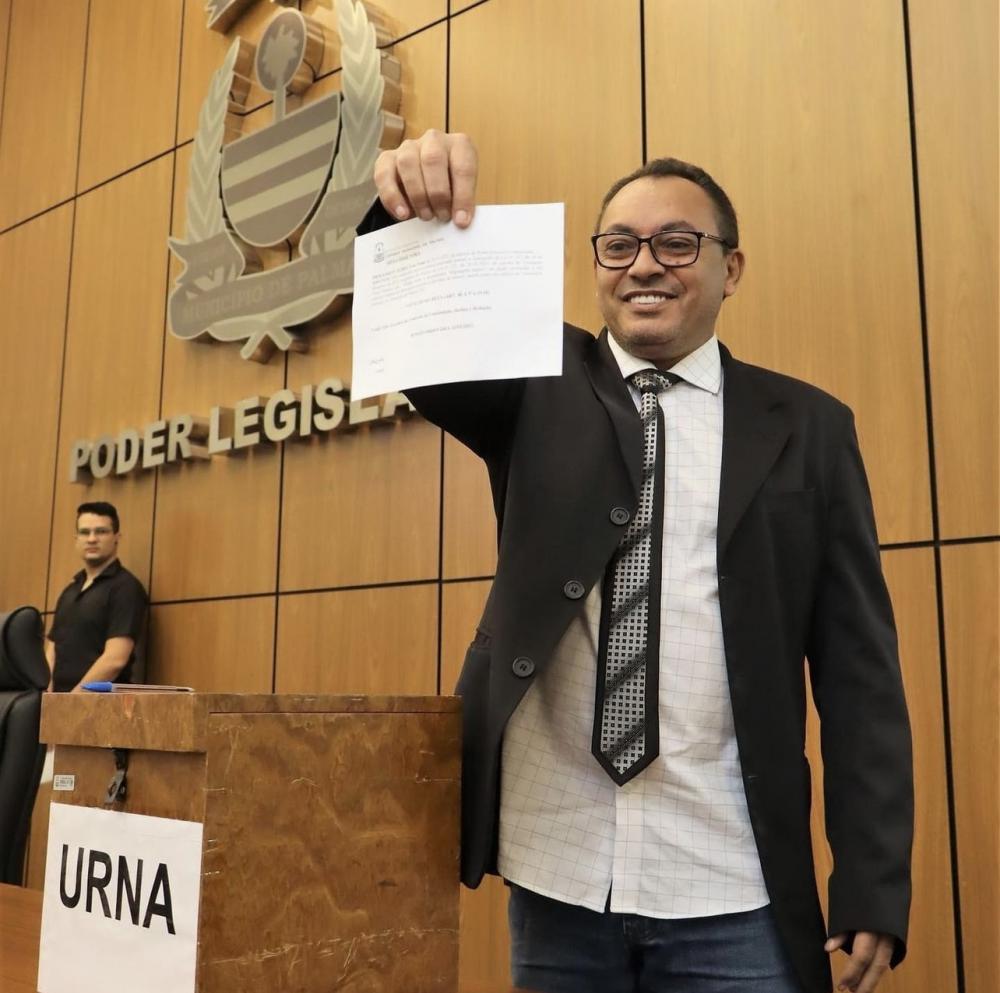 Vereador Marilon Barbosa vota contra a utilização de linguagem neutra nas escolas