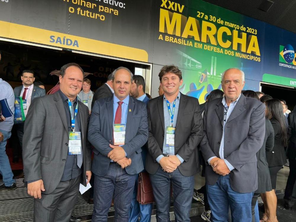 Wiston Gomes participa da Marcha dos Prefeitos e defende trabalho em conjunto