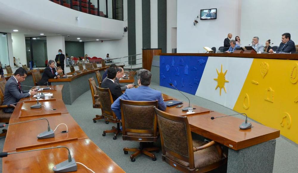 Deputados aprovam lei que trata do Código Tributário do Estado