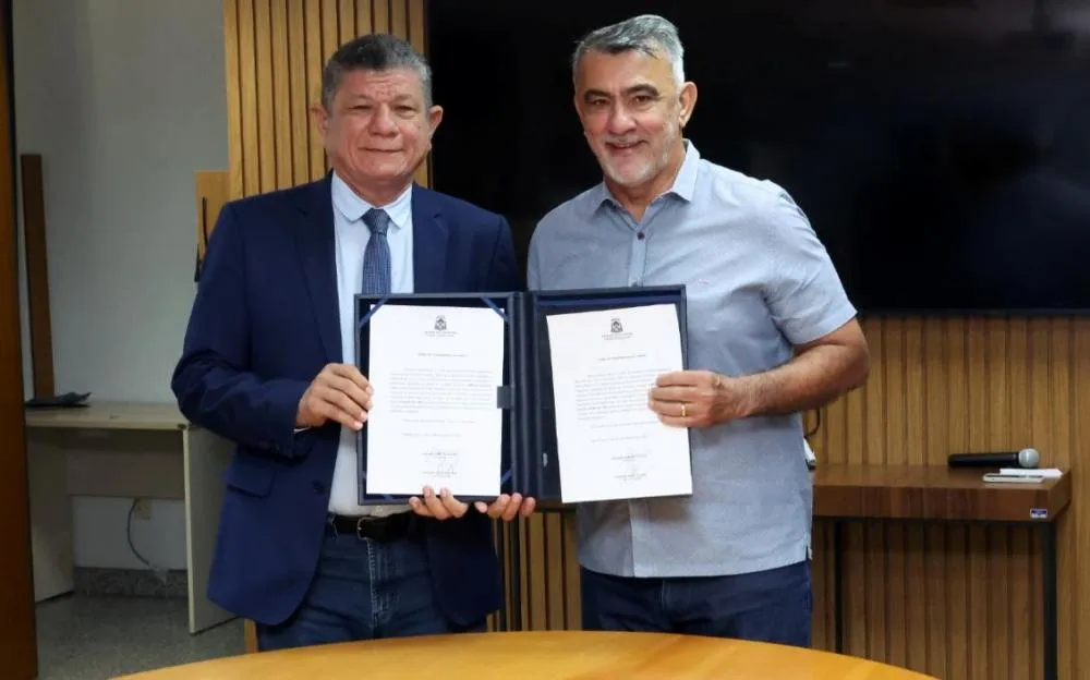 Amélio participa de missão internacional e transfere Presidência da Aleto a Ivory