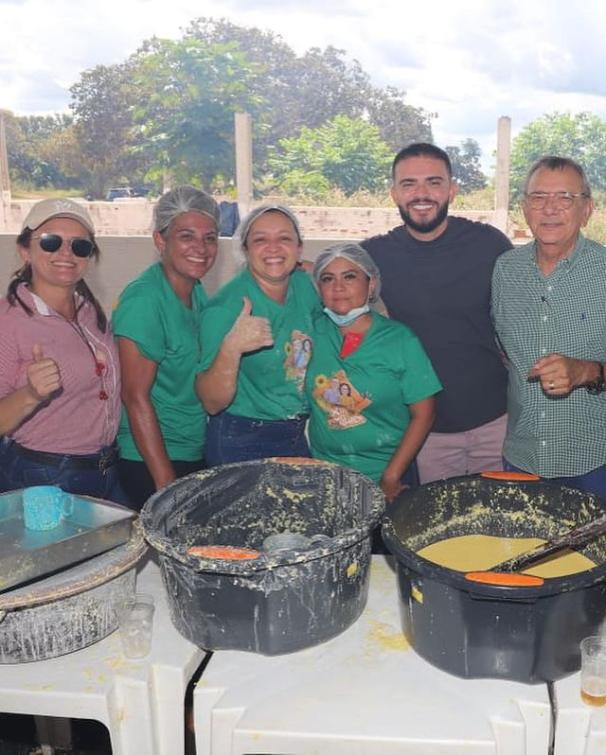 Léo Barbosa participa de tradicional Pamonhada com Amigos em Pium