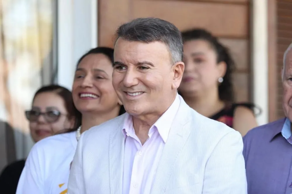 Eduardo Siqueira Campos retorna à Prefeitura de Palmas após revogação da prisão domiciliar pelo STF