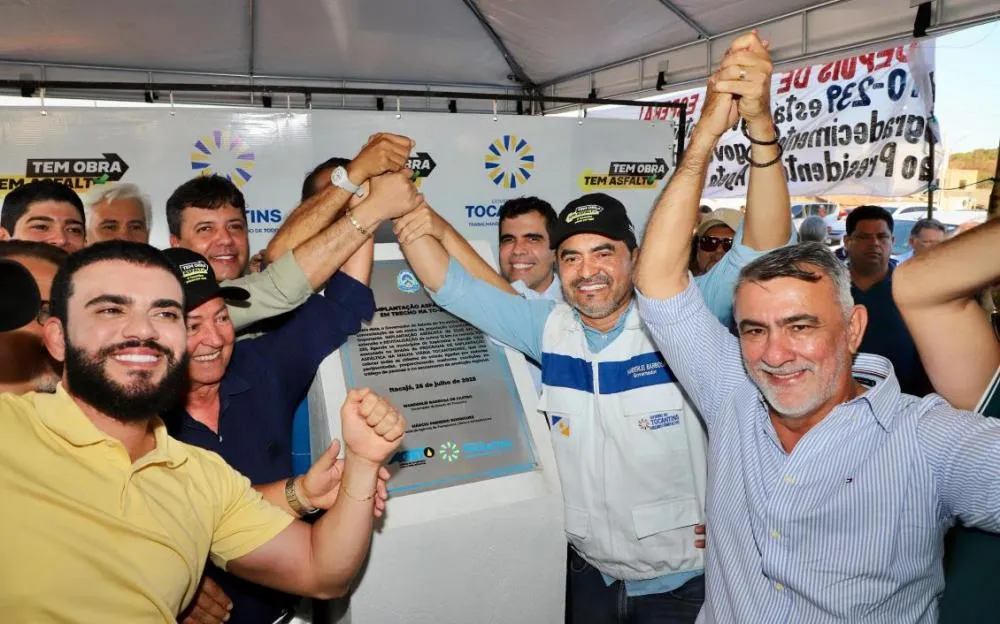 Presidente Amélio participa de entrega da pavimentação na TO-239 e defende inclusão regional