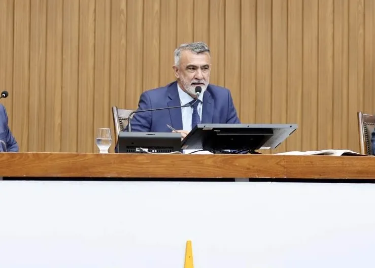 Amélio Cayres entra na disputa e redesenha o cenário da sucessão no Tocantins