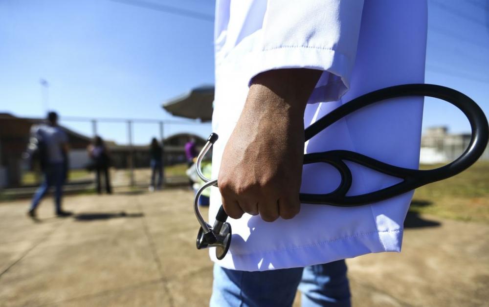 Mais Médicos terá 10 mil novas vagas em todo o Brasil