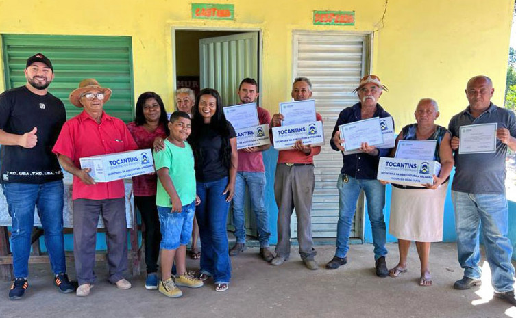 Governo do Tocantins entrega kits de sementes para agricultores familiares de Gurupi