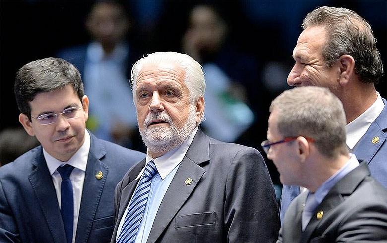 Reforma tributária: líder do governo cogita fatiamento no Senado