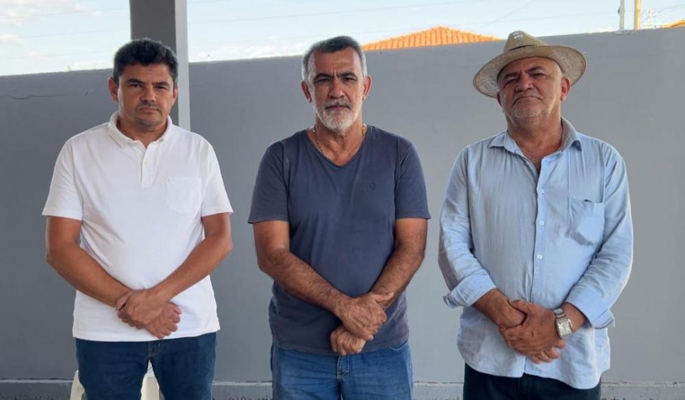 Amélio reforça investimentos para infraestrutura e administração em nove cidades do Tocantins