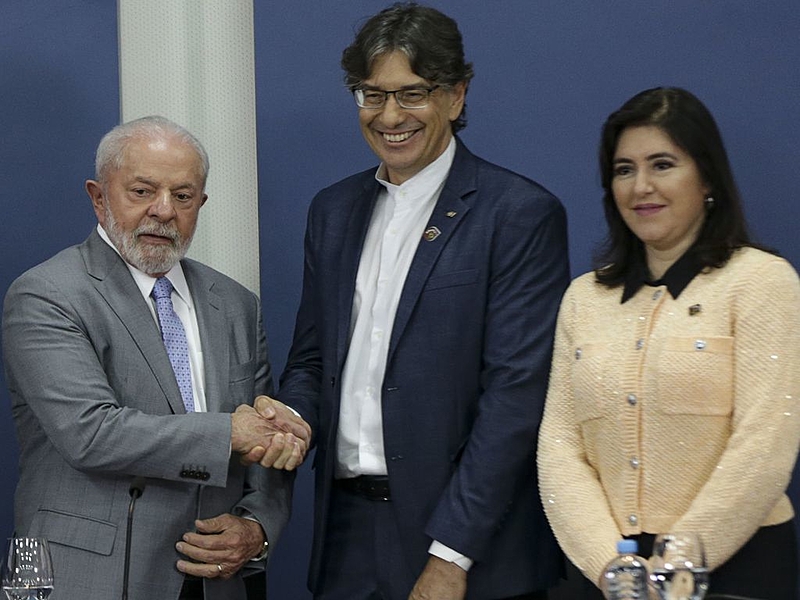 Com Lula e Simone Tebet, Pochmann assume IBGE: base de dados para ‘pensar o Brasil’