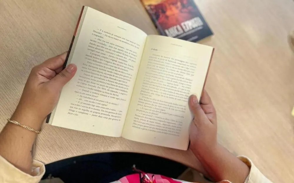 Governo sanciona lei de Amélio Cayres que institui Política de Leitura e Escrita