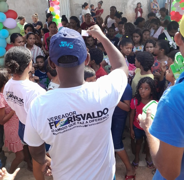 Vereador Florisvaldo Silva proporciona festa para centenas de crianças na Vila União em São Miguel do Tocantins