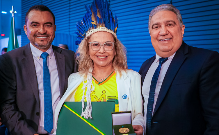 Wanderlei Barbosa prestigia cerimônia de entrega do Prêmio Darcy Ribeiro de Educação e parabeniza projeto tocantinense vencedor