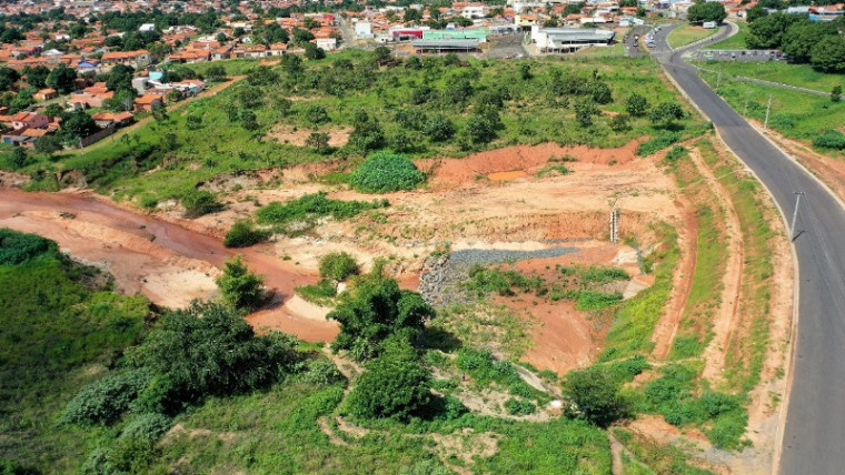 Araguaína inicia obra orçada em R$ 96 milhões para canalização e urbanização de córregos