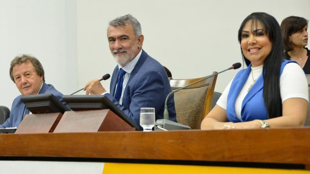 Deputados aprovam 39 matérias de autoria do legislativo na última sessão de 2024