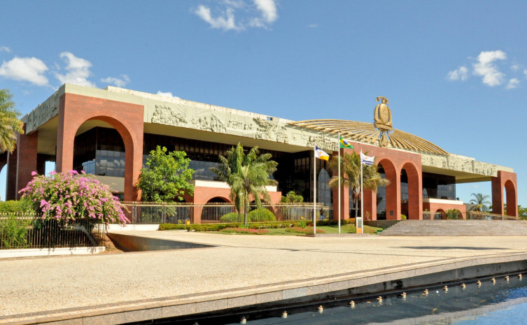 Governador Wanderlei Barbosa sanciona Lei Orçamentária Anual e Plano Plurianual 2024/2027