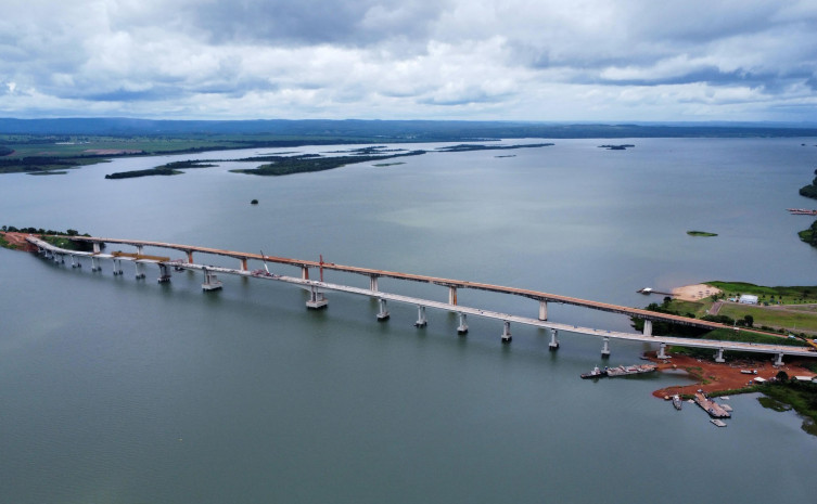 Governo do Tocantins conclui 85% das obras da ponte de Porto Nacional